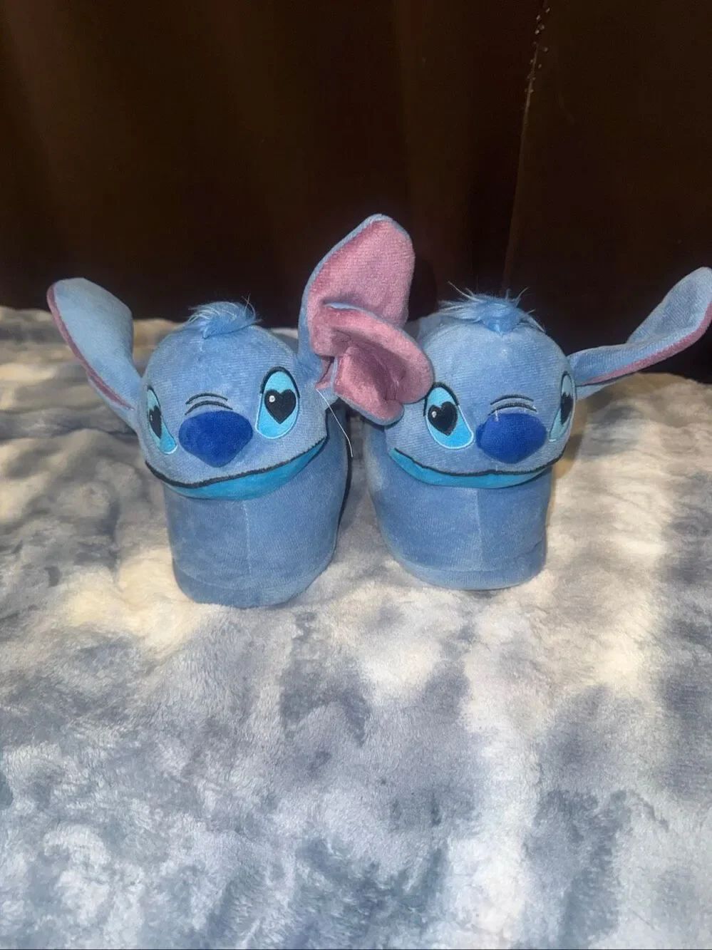 NWOT Disney Stitch house slippers size 9/10
